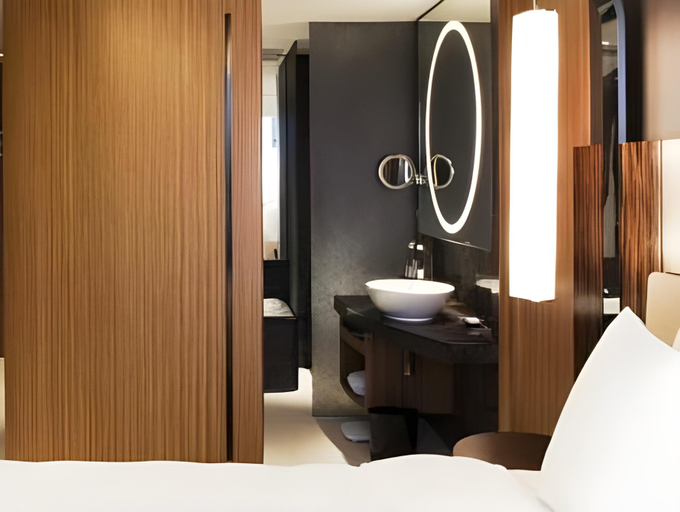 Bathroom 5