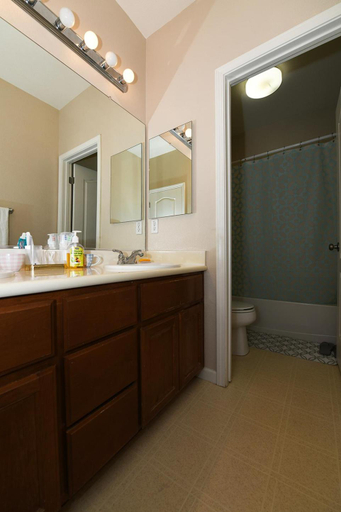 Bathroom 2, Peaceful Rooms in Napa Valley, Napa