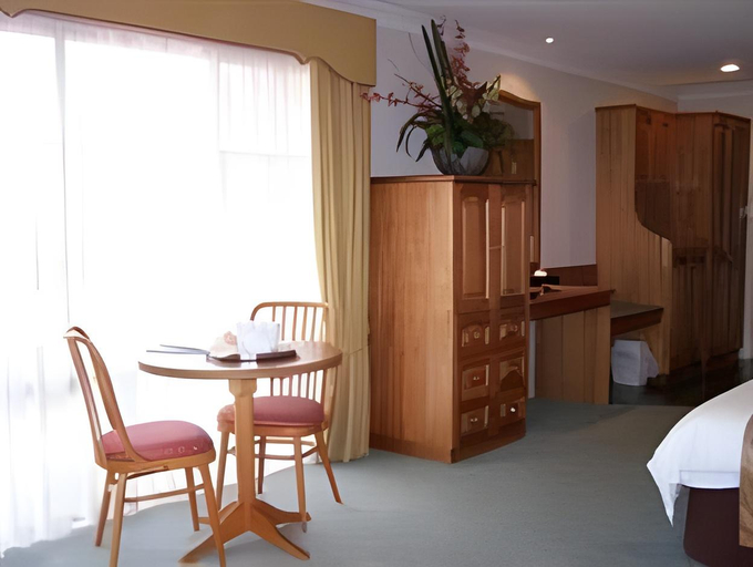 Bedroom 10