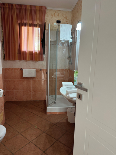 Bathroom 3, Euro House Inn Airport, Rome