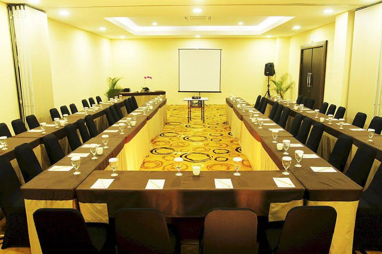 Business Facilities