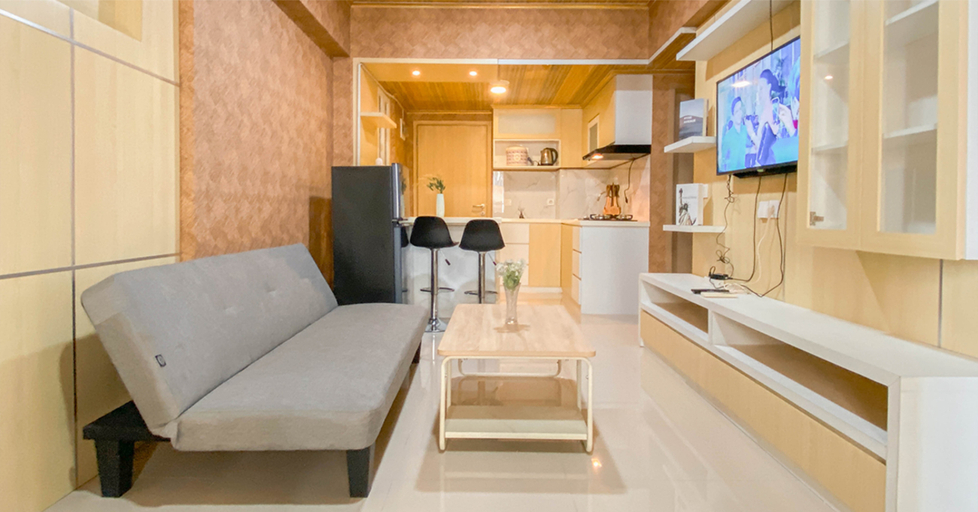 Others 4, Homey 3BR at Meikarta Apartment By Travelio, Cikarang