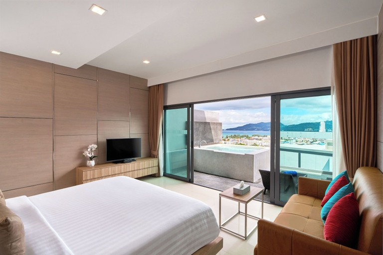 Bedroom 14