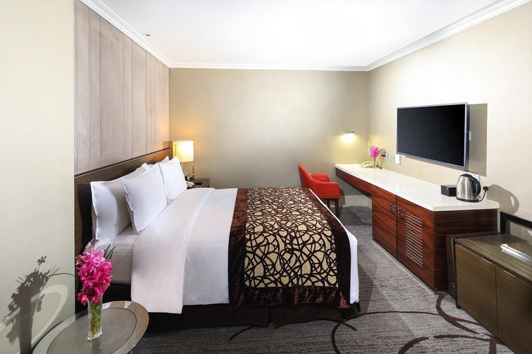Bedroom 3, Jin Jiang Hotel Shanghai, Shanghai