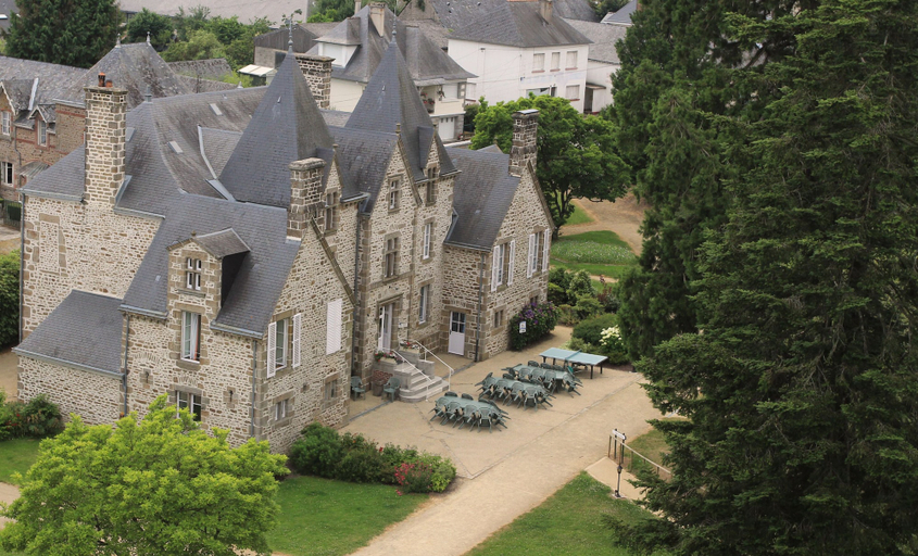 Exterior & Views 2, Château du Bourg, Mayenne