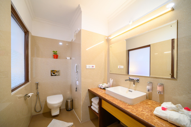 Bathroom 7