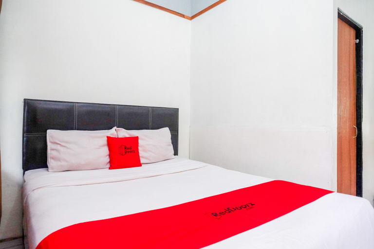 Bedroom 12