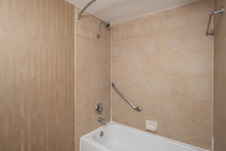 Bathroom 13