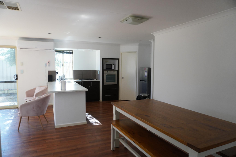 Others 5, The Roses - 3 bedroom, 2 bathroom home for rent., Gosnells