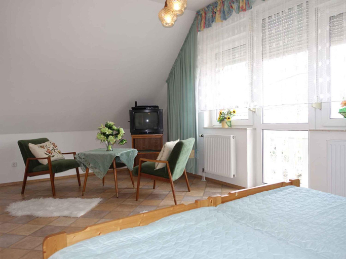 Bedroom, Apartments in Heviz - Balaton 39945, Hévíz/Keszthely