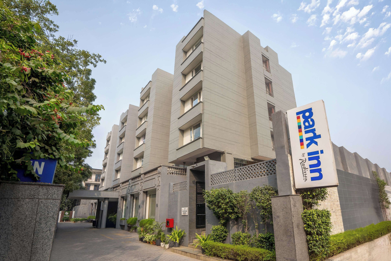 Park Inn by Radisson New Delhi Lajpat Nagar, West