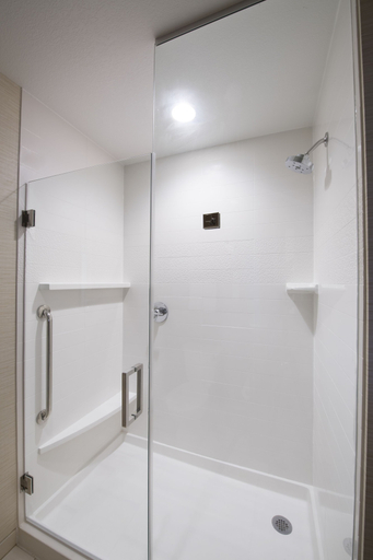 Bathroom 5, Fairfield Inn & Suites Lynchburg Liberty University, Lynchburg