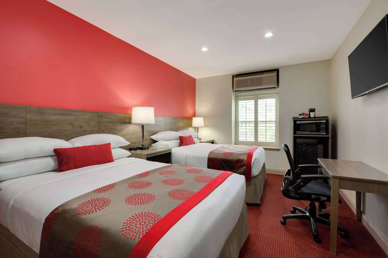 Bedroom 19