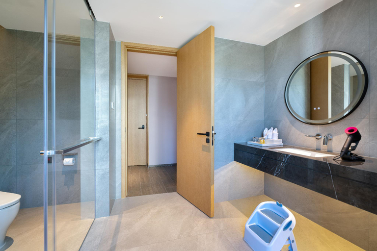 Bathroom 1