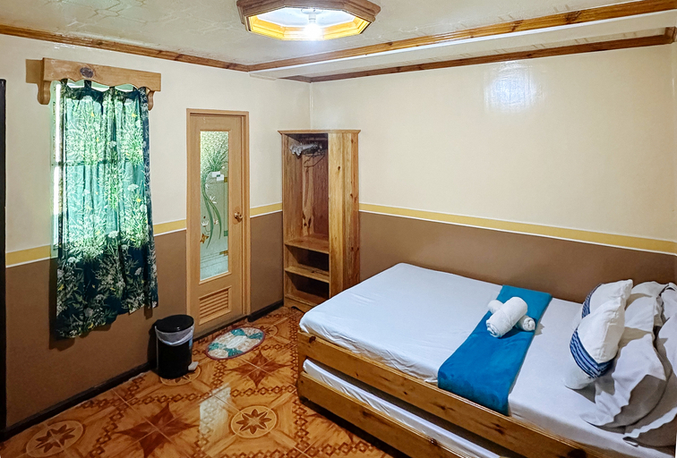 Bedroom 2, Reddoorz @ Sagada Bilza Lodge, Sagada