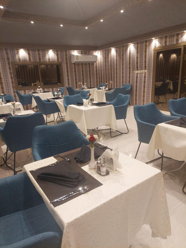 Food & Drinks 2, زهرة, Jeddah