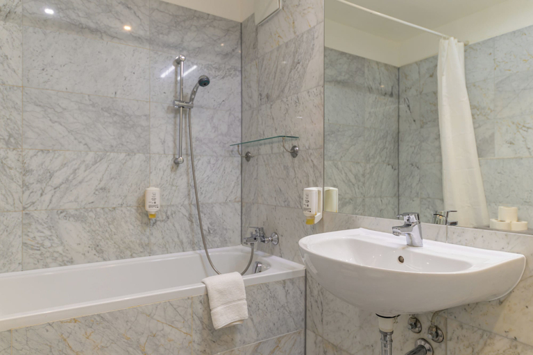 Bathroom 4, Royal Prague City Apartments, Praha 1