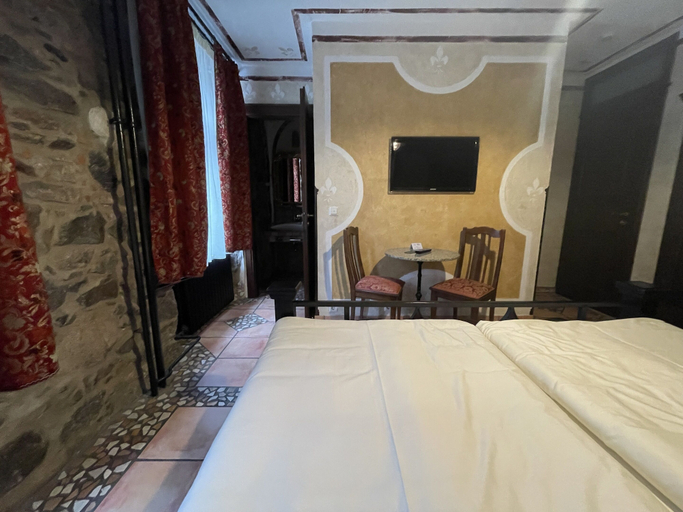 Bedroom 3, Black Forest Hotel, Lörrach