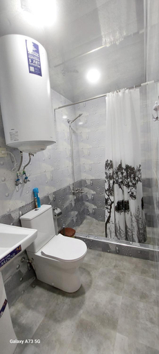 Bathroom, Kochants Guesthouse