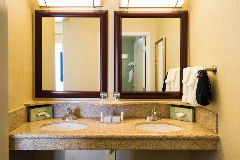 Bathroom 3, SpringHill Suites by Marriott Omaha East/Council Bluffs, IA, Pottawattamie
