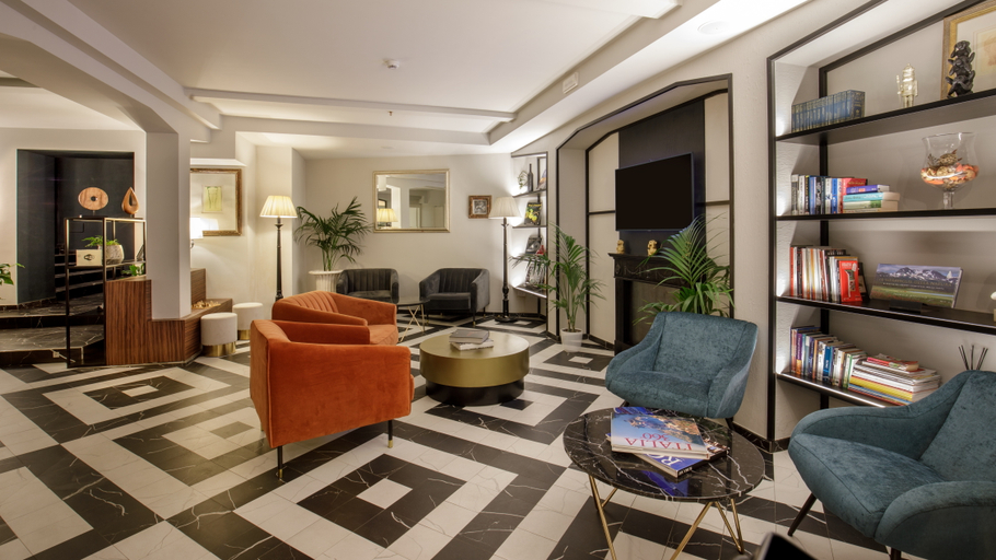 Public Area 4, Hotel Monte Cenci, Rome