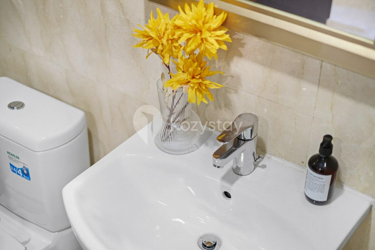 Bathroom 3, Brulee by Kozystay - Sudirman, Jakarta Pusat