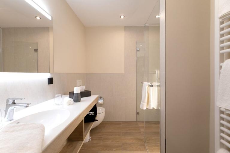 Bathroom 5, Naundrups Hof, Coesfeld