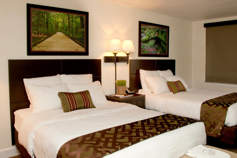 Bedroom 2, Mammoth Cave Lodge and Cabins, Edmonson
