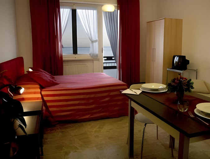 Bedroom 15