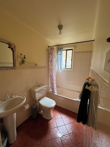 Bathroom, Kurrajong Trails and Cottages, Hawkesbury