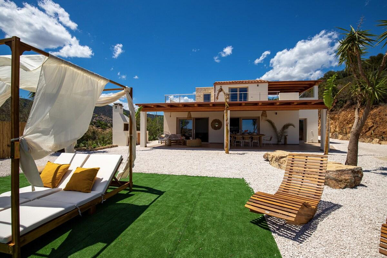Others 4, Villa MAJU, Ogliastra