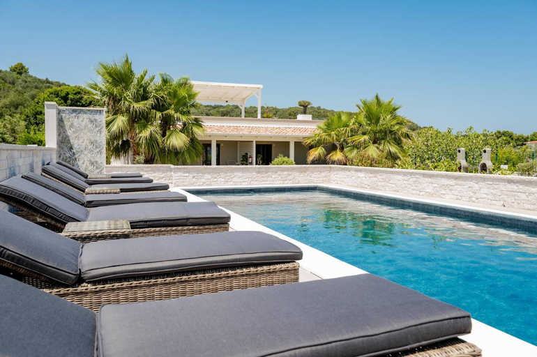 Others 3, Aqua Sea Relais, Luxury Apartment & Pool, Foggia
