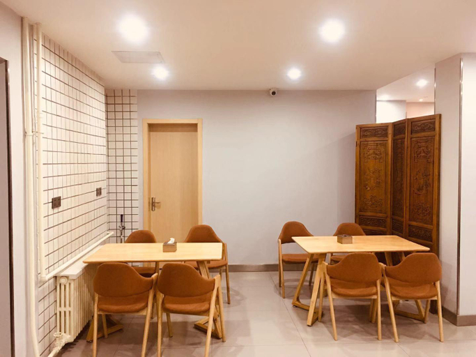 Others 2, 7 Days Premium·Baoding Qingyuan Jianshe Bei Road, Baoding