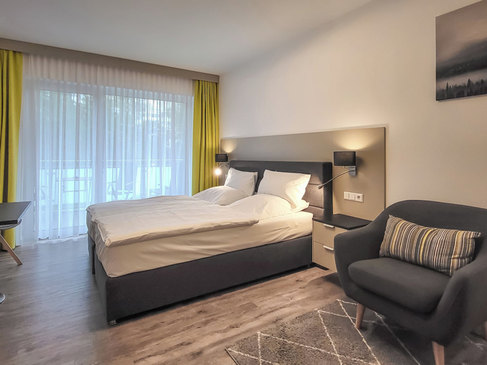 Bedroom 4, Gandersheimer Boardinghouse, Northeim