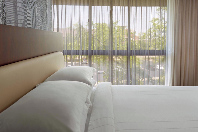 Bedroom 4, Marriott at the University of Dayton, Montgomery