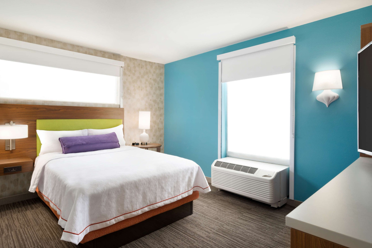 Bedroom 3, Home2 Suites by Hilton Roanoke, VA, Roanoke City