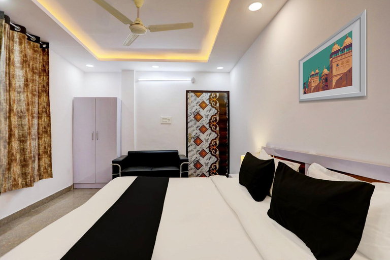 Others 3, PLAY - LUXURY BLU INN couple friendly, Gautam Buddha Nagar