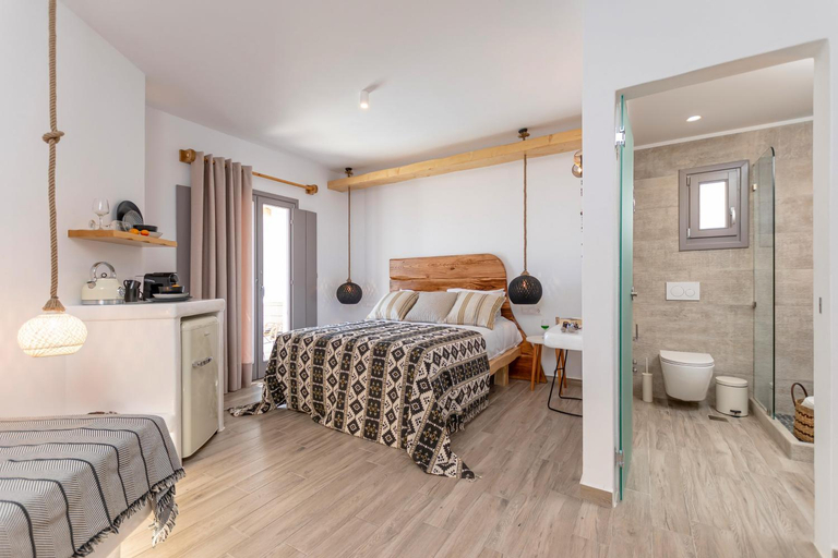 Bedroom 1, Naxos Contelibro, South Aegean