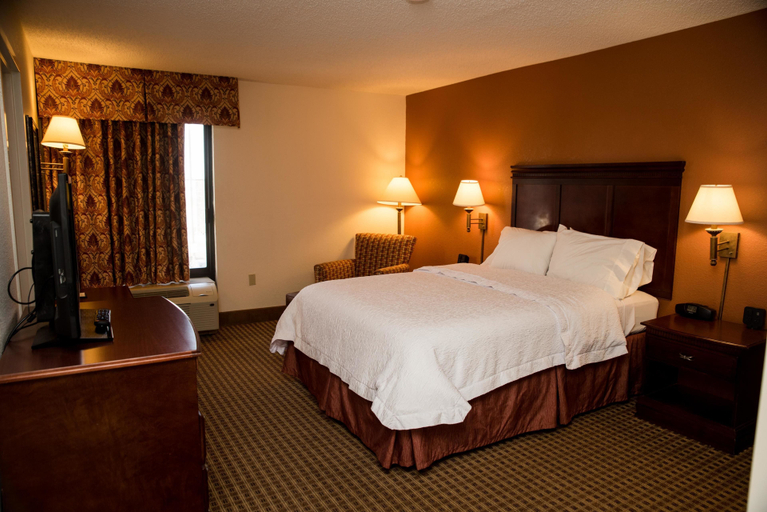 Bedroom 4, Hampton Inn North Platte, Lincoln