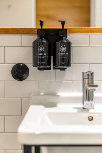 Bathroom 8