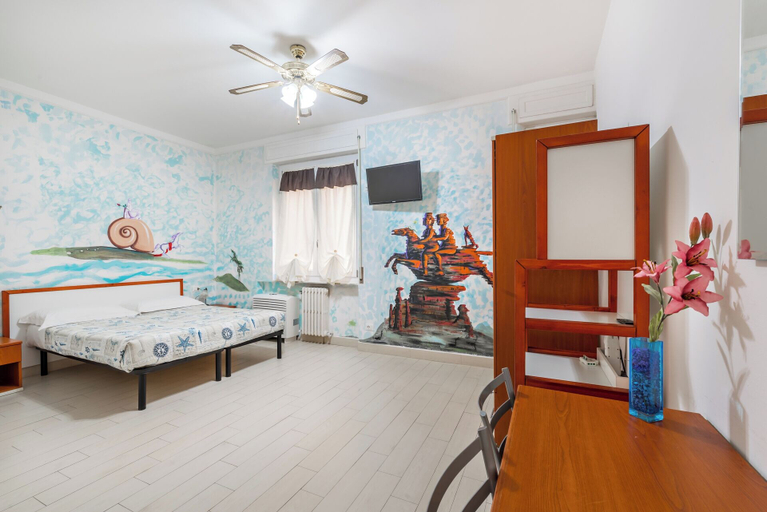 Bedroom 3, Lia Rooms 4, La Spezia