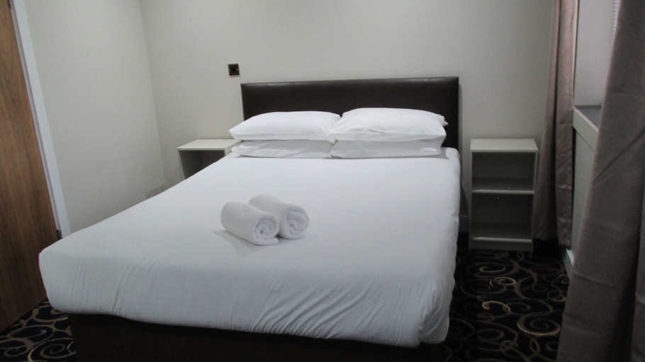 Bedroom 3, Rooms at The Ritz Complex, Northamptonshire
