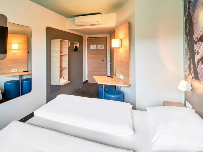 Bedroom 3, B&B Hotel Darmstadt, Darmstadt