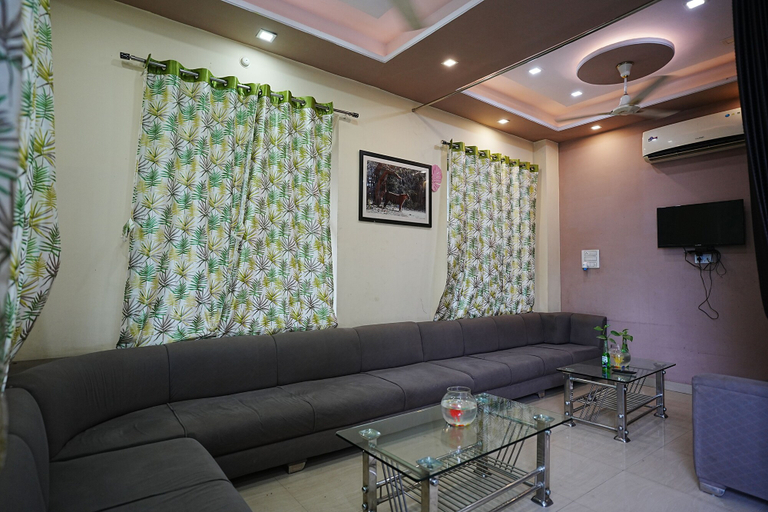 Others, Hotel T-24, Sawai Madhopur