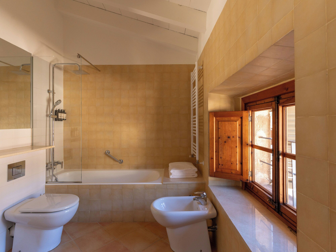 Bathroom 5, Es Petit de Valldemossa, Baleares