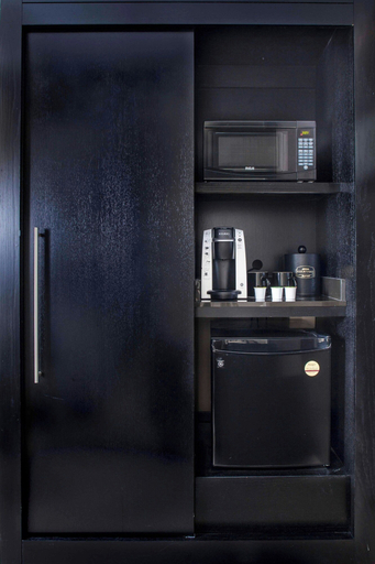 Amenities 12