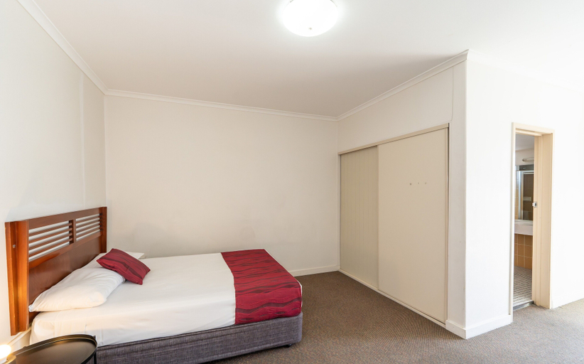 Bedroom 3, Acacia Ridge Hotel, Acacia Ridge