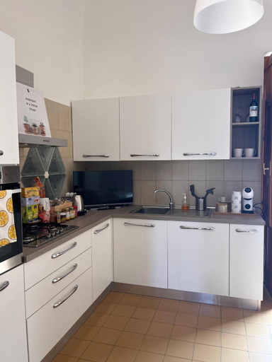 Others 5, La Sicula Atene city central House 200 mt from Metro Giuffrida, Catania