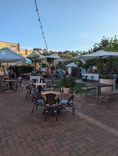 Food & Drinks 5, Toodyay Hotel, Toodyay