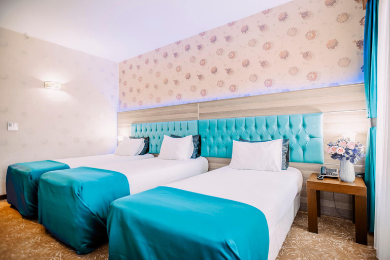 Bedroom 2, Highway Otel, Merkez